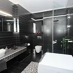 公寓式酒店 Mistral Luxury Living Néa Péramos