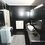 Mistral Luxury Living Néa Péramos