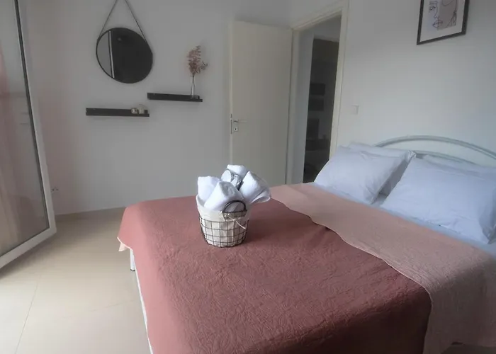 Mistral Luxury Living Néa Péramos